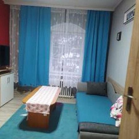 Apartman U Petru 1 야히모프 외부 사진