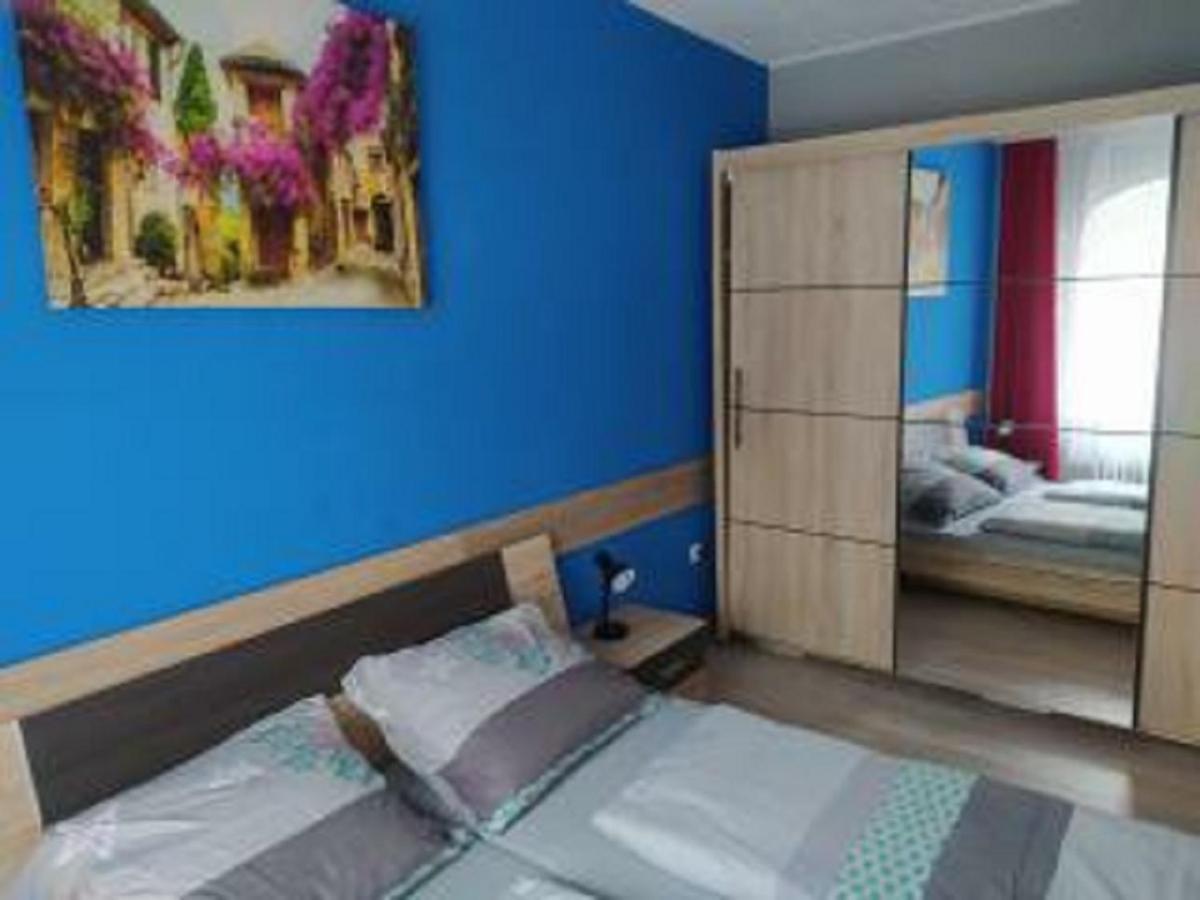 Apartman U Petru 1 야히모프 외부 사진